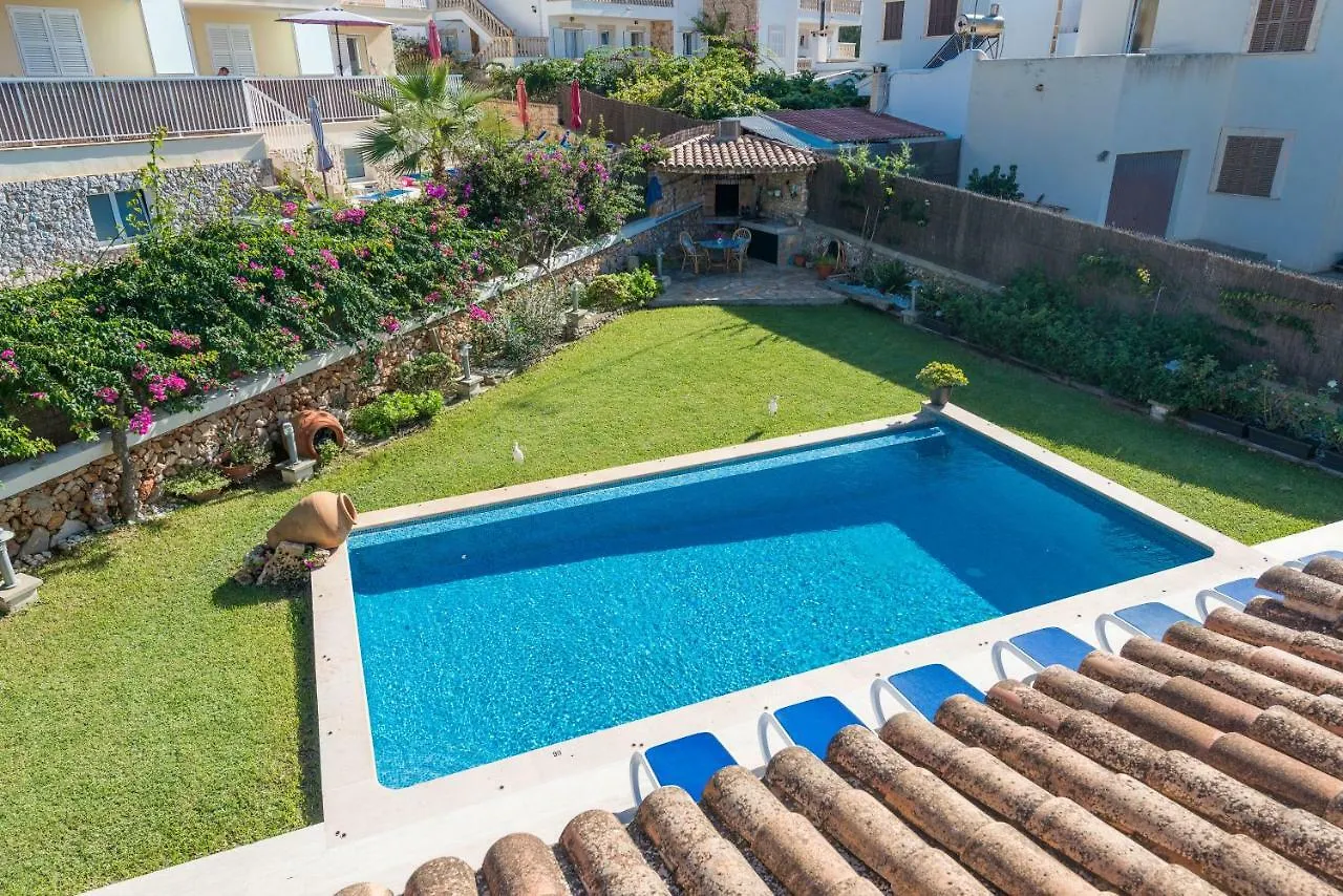 Casa Mari Y Pili Villa Portocolom  Spain
