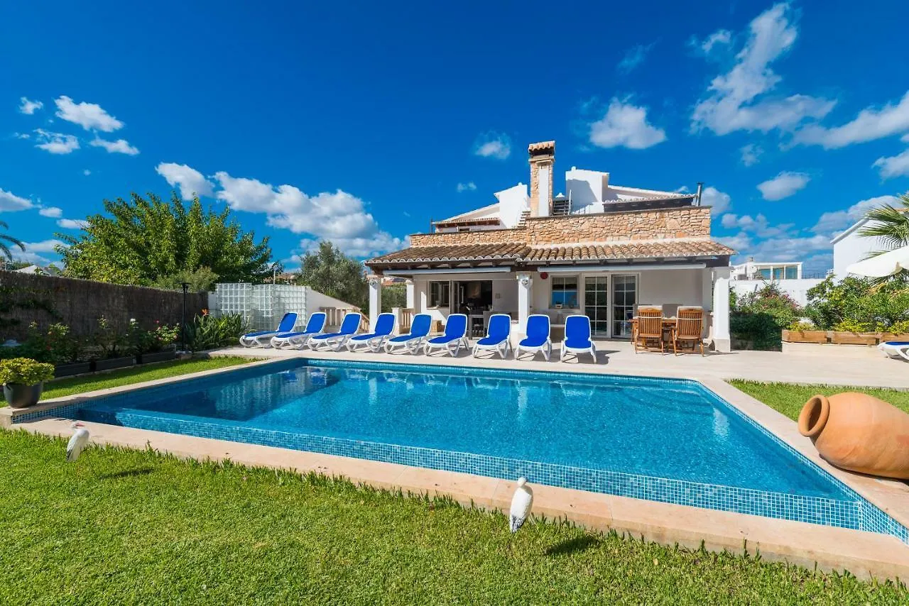 Casa Mari Y Pili Villa Portocolom  Spain
